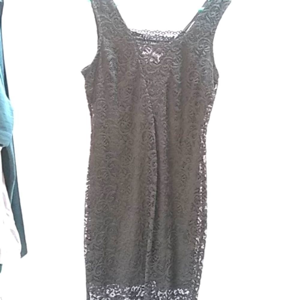 Candie's dress